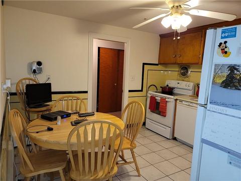 35 Glenbrook Ave, Warwick, RI 02889 photo 5
