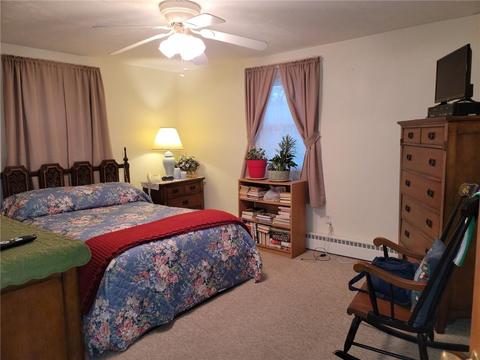 35 Glenbrook Ave, Warwick, RI 02889 photo 6