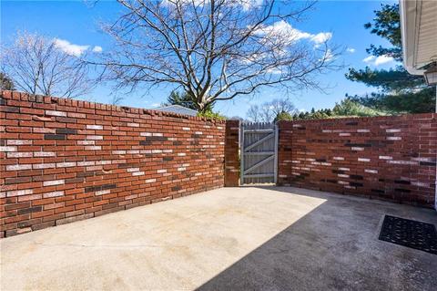 782 Williamsburg Cir, Warwick, RI 02886 photo 18