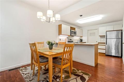 782 Williamsburg Cir, Warwick, RI 02886 photo 5