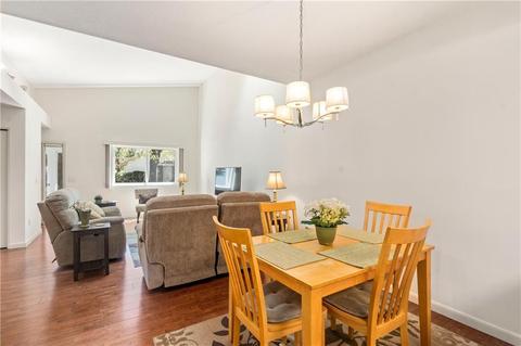 782 Williamsburg Cir, Warwick, RI 02886 photo 6