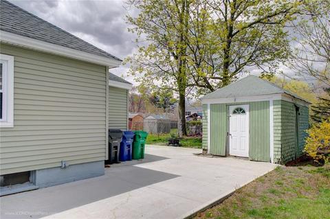 119 Winter Ave, Warwick, RI 02889 photo 18