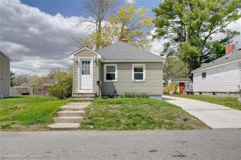 119 Winter Ave, Warwick, RI 02889 photo 2
