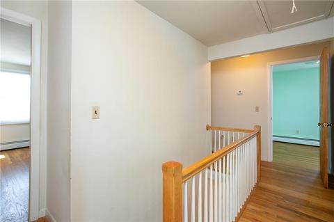 41 Everett St, Middletown, RI 02842 photo 16