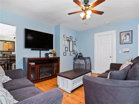 4 Lewis St, Woonsocket, RI 02895 photo 22