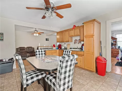 4 Lewis St, Woonsocket, RI 02895 photo 8