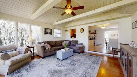 38 Edmond Dr, Warwick, RI 02886 photo 2