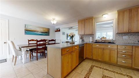 38 Edmond Dr, Warwick, RI 02886 photo 7