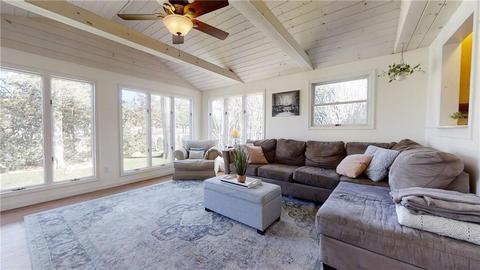 38 Edmond Dr, Warwick, RI 02886 photo 1