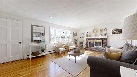 38 Edmond Dr, Warwick, RI 02886 photo 6
