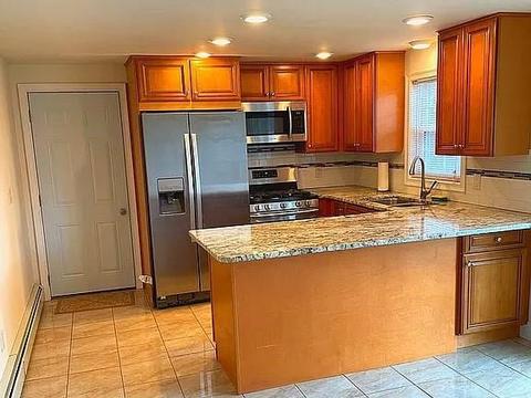49 White Ave, Warwick, RI 02889 photo 4