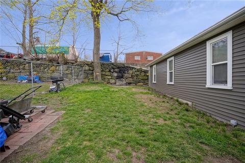250 First Ave, Woonsocket, RI 02895 photo 17