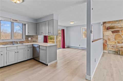 970 Cedar Swamp Rd, Warwick, RI 02889 photo 9