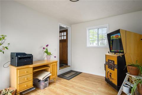 95 Dedham Rd, Warwick, RI 02888 photo 12