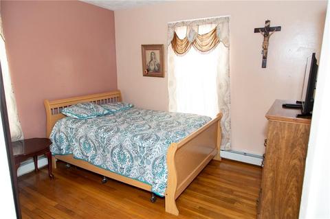 39 Warwick Rd, Pawtucket, RI 02861 photo 12