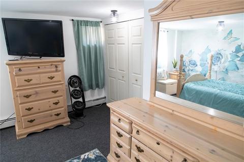 39 Warwick Rd, Pawtucket, RI 02861 photo 25