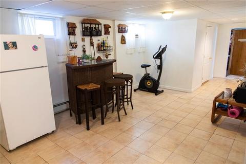 39 Warwick Rd, Pawtucket, RI 02861 photo 21