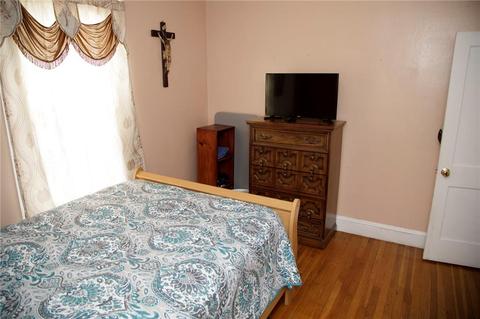 39 Warwick Rd, Pawtucket, RI 02861 photo 13