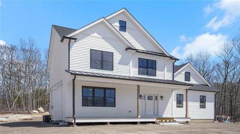 3 Cricket Cir, Westerly, RI 02891 photo 3