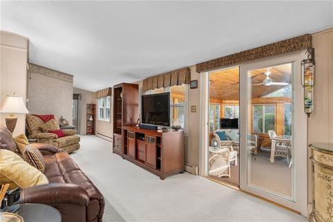 474 Atlantic Ave, Warwick, RI 02888 photo 10