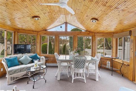 474 Atlantic Ave, Warwick, RI 02888 photo 15