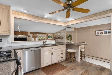 474 Atlantic Ave, Warwick, RI 02888 photo 7