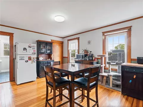 15 Hall Ave, Warren, RI 02885 photo 2