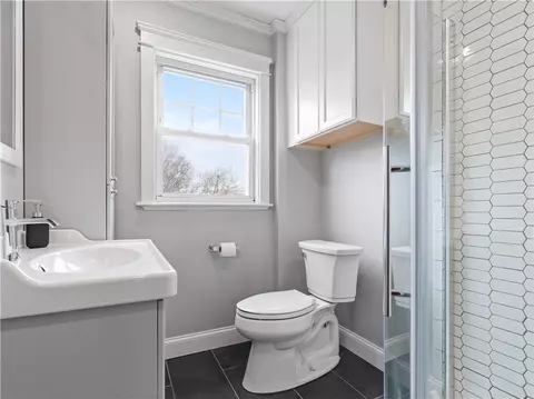 15 Hall Ave, Warren, RI 02885 photo 10