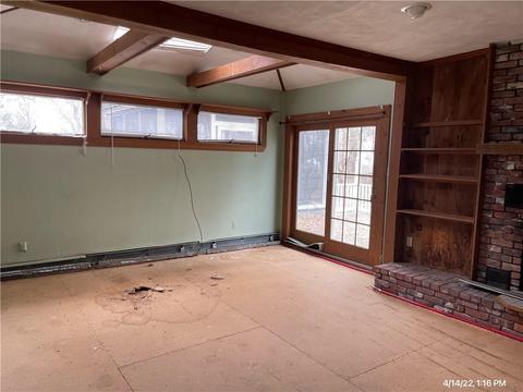 530 Summer St, Woonsocket, RI 02895 photo 7