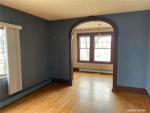 530 Summer St, Woonsocket, RI 02895 photo 6