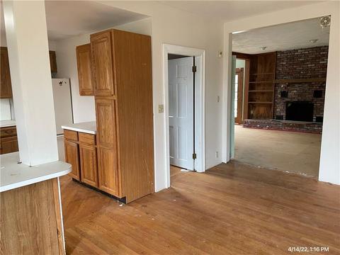 530 Summer St, Woonsocket, RI 02895 photo 5