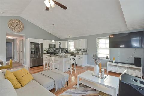 249 Cottage St, Woonsocket, RI 02895 photo 14