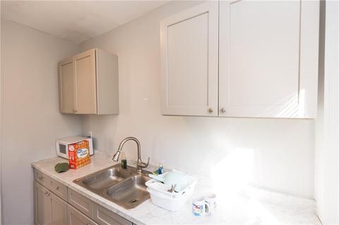 427 N Main St, Woonsocket, RI 02895 photo 16