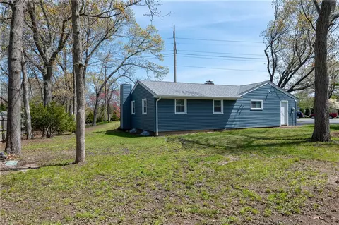 6 Chatworth Ave, Warwick, RI 02886 photo 41
