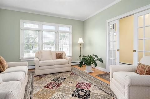 97 Gaskill St, Woonsocket, RI 02895 photo 23