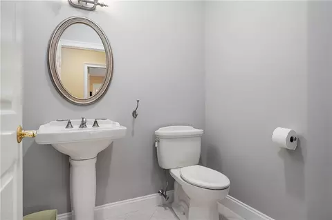 97 Gaskill St, Woonsocket, RI 02895 photo 26
