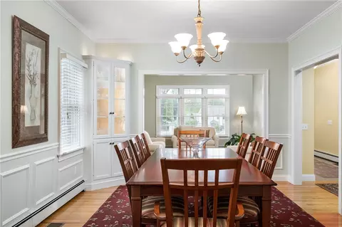 97 Gaskill St, Woonsocket, RI 02895 photo 33