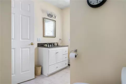 97 Gaskill St, Woonsocket, RI 02895 photo 5