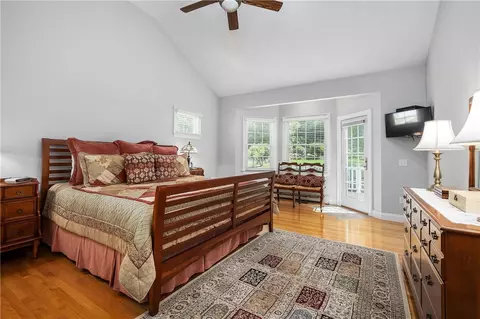 97 Gaskill St, Woonsocket, RI 02895 photo 29