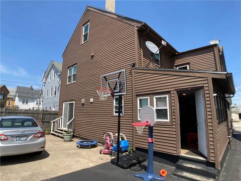 276 2nd Ave, Woonsocket, RI 02895 photo 3