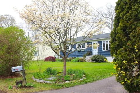 10 Mockingbird Ln, Westerly, RI 02891 photo 4