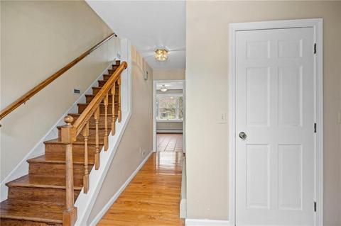 46 New Rd, Exeter, RI 02822 photo 5