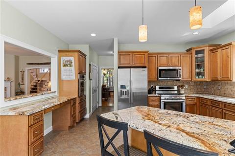 77 Kings Xing, Exeter, RI 02822 photo 11