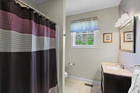 77 Kings Xing, Exeter, RI 02822 photo 18