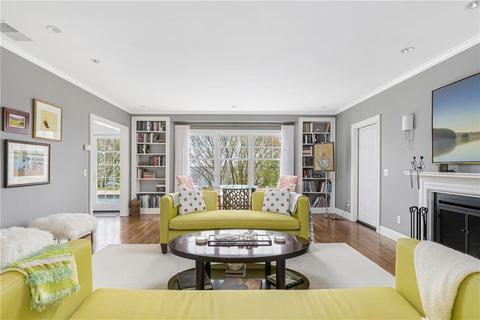 152 Beacon Ave, Warwick, RI 02889 photo 23