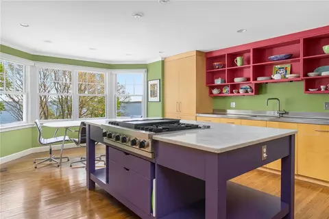 152 Beacon Ave, Warwick, RI 02889 photo 31