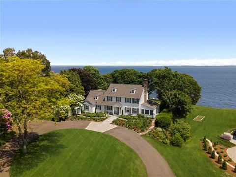 152 Beacon Ave, Warwick, RI 02889 photo 1