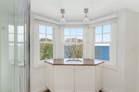 152 Beacon Ave, Warwick, RI 02889 photo 49