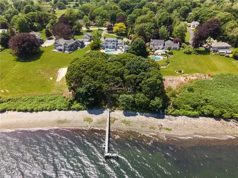 152 Beacon Ave, Warwick, RI 02889 photo 6