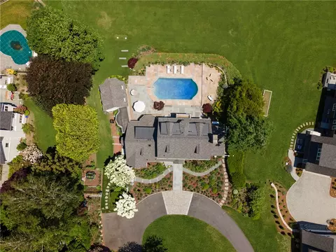 152 Beacon Ave, Warwick, RI 02889 photo 19